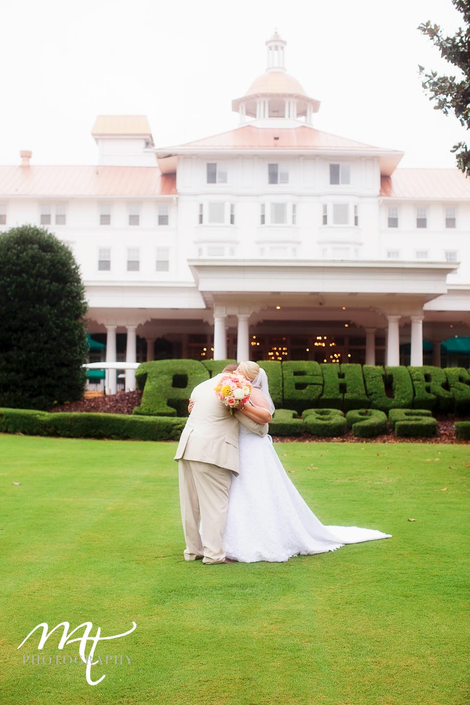 Pinehurst, NC destination wedding photography at the Carolina Hotel