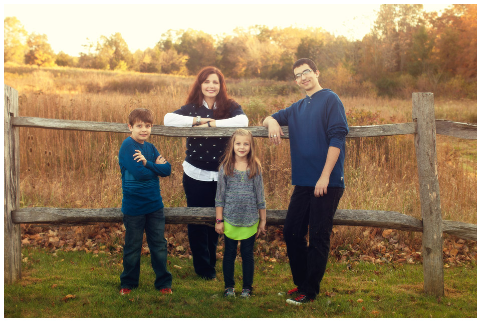 family-photography-fall-mini-sessions-gainesville-haymarket