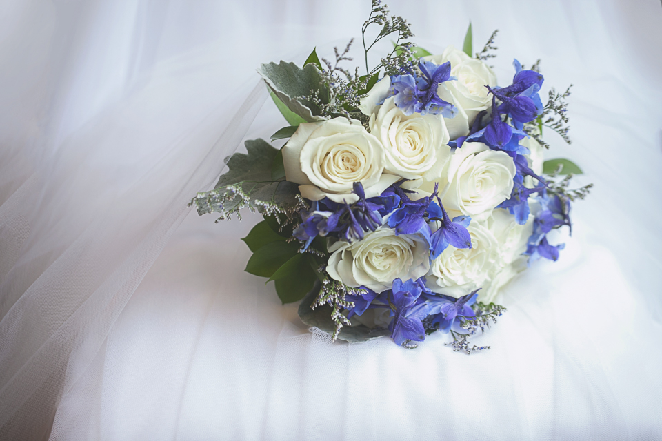twinbrook-floral-design-blue-white-bouquette