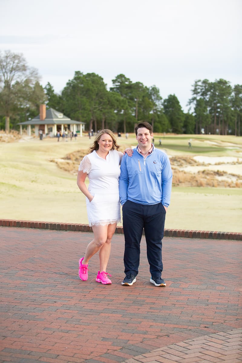 golf-themed-engagement-session
