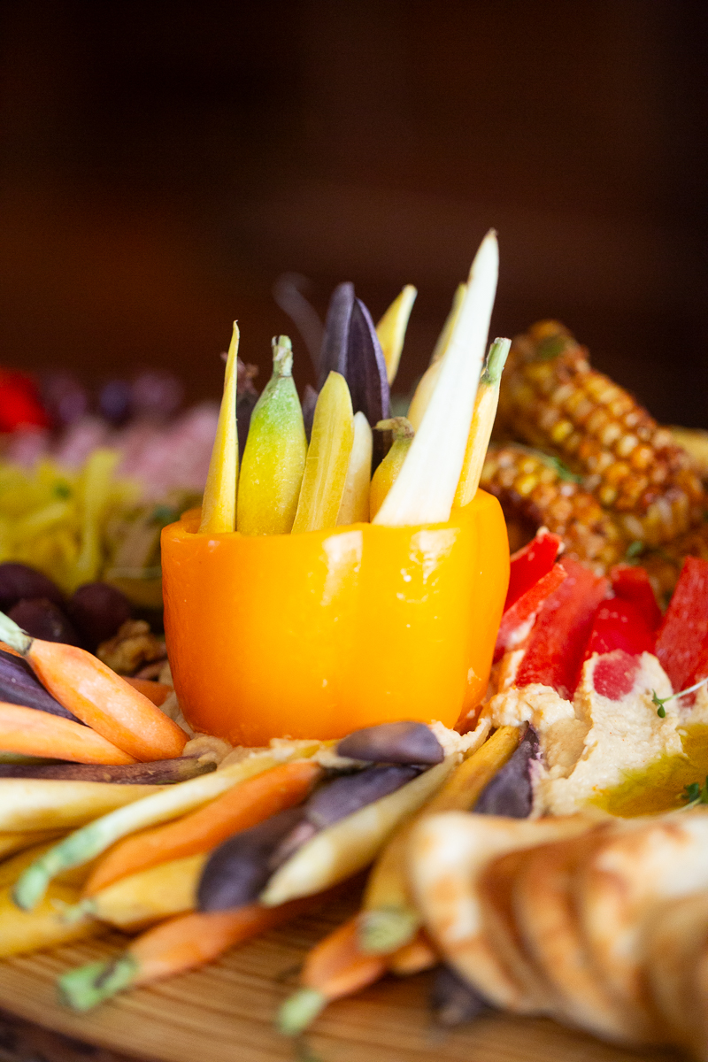 Vegetable platter at a Forest Creek wedding